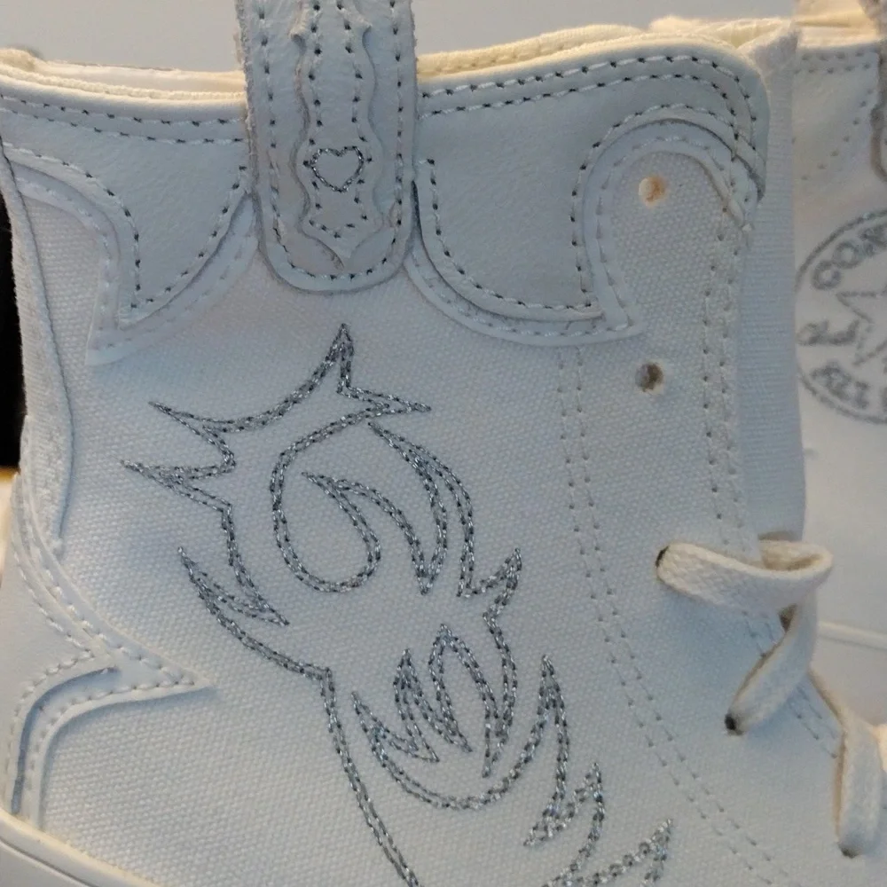 Converse Women's Chuck 70 De Luxe Heel Western Embroidered. 7.5 - Picture 11 of 15